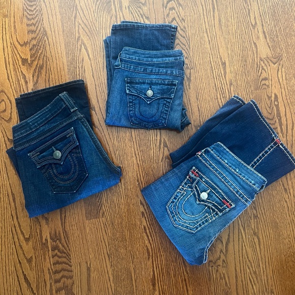 True Religion Dark and Light Blue Women's Jeans - Picture 1 of 1